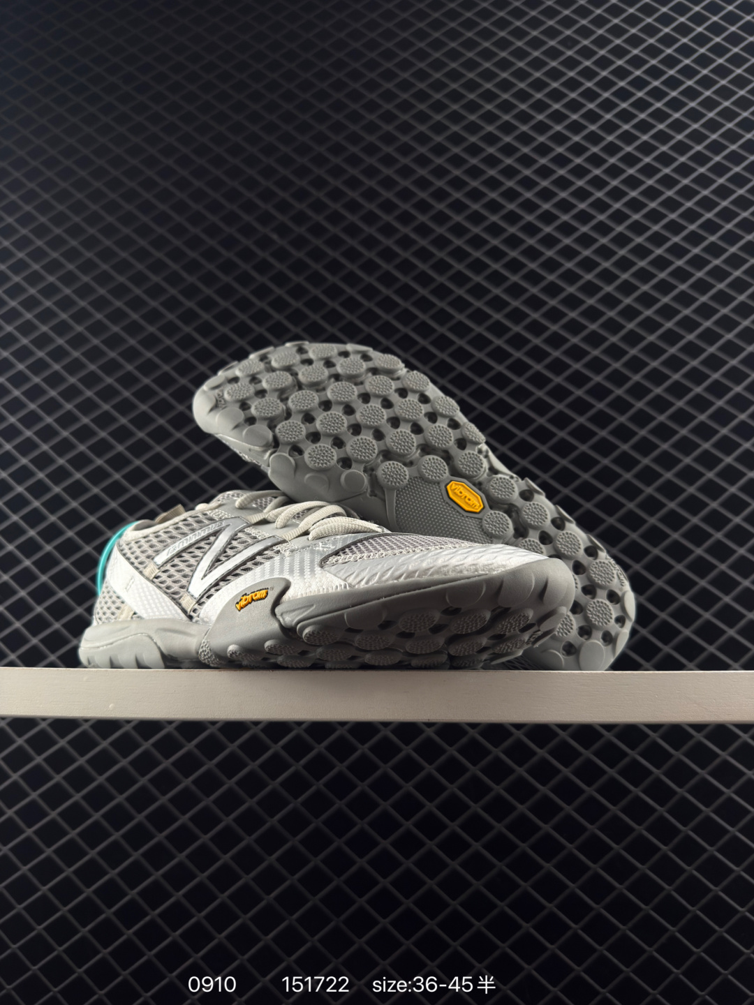 New Balance MT10O”Dusk Rain“